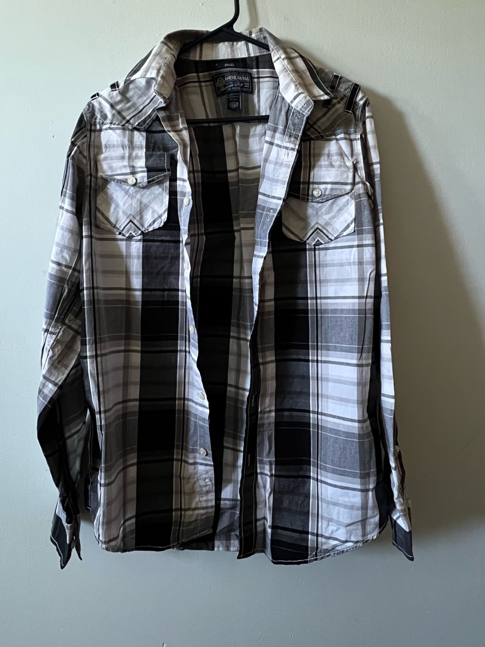 American Rag Black & White Plaid Button-Up Shirt